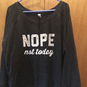 Wide-neck sweatshirt